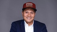 Mereka yang memakai gelang itu ialah Ketua DPP PKS Mardani Ali Sera dan duo Waketum Gerindra, Eddy Prabowo-Fadli Zon.