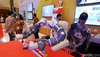 Menurut Mc Kinsey, revolusi industri 4.0 dampaknya akan 3.000 kali lebih dahsyat dari revolusi industri pertama sekitar 200 tahun yang lalu.