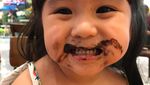 Gemas! Begini Potret Kalau Selebgram Baby Moonella Lagi Makan