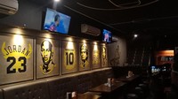 Rock and Goal Sport Bar Kelapa Gading, tempat kerja Cutfil Margareth yang tewas di got. (Eva Safitri/detikcom)