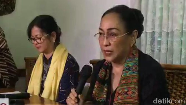 Tim Pembela Ulama Beri Syarat untuk Cabut Laporan ke Sukmawati Tim Pembela Ulama Beri Syarat untuk Cabut Laporan ke Sukmawati