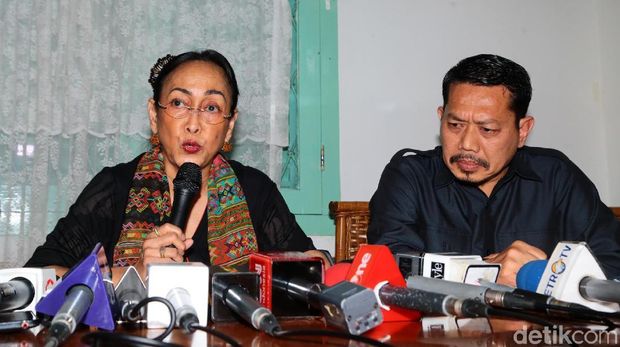 Sukmawati saat jumpa pers di Cikini, Rabu (4/4)