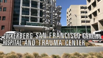 Tiga dari empat korban itu sudah dibawa ke rumah sakit terdekat,Zuckerberg San Fransico Genera Hospital, sementara korban keempat meninggal di tempat. Korban yang meninggal itu adalah pelaku penembakan yang bunuh diri setelah melakukan penembakan tersebut. Foto: Reuters