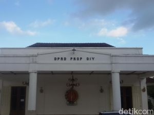 Hanum Dipolisikan, Ketua DPRD DIY: Siapa Menabur Angin Akan Tuai Badai