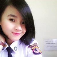 Inilah sosok satpam cantik sebuah bank pemerintah yang sempat membuat heboh sosial media. Foto: Instagram