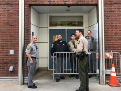 Suasana Mencekam Penembakan di Markas Besar YouTube