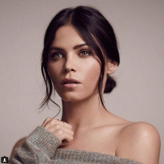 Wanita-wanita Lebaon terkenal dengan kecantikannya. Satu lagi artis berdarah Lebanon, yakni Jenna-Dewan Tatum. Artis dan dancer itu adalah mantan istri dari Channing Tatum. Foto: Dok. Instagram/jennadewan
