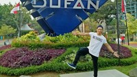 Seru-seruan di Dufan Ancol juga jadi pilihan liburan bagi Didi (didi_wahyudi89/Instagram)