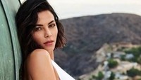 Penampilan Jenna Dewan, istri Channing Tatum ini menarik perhatian. Sayang, ia tengah menjalani proses perceraian dengan sang aktor. Foto: Dok. Instagram/jennadewan