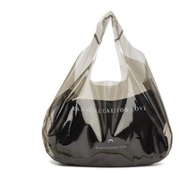 Tas plastik berikutnya dirancang oleh pemenang LVMH, Marine Serre, yang berasal dari debut koleksinya Radical call for love. Tas plastik hitam itu dijual US$ 250 atau Rp 3,4 juta. Foto: Marine Serre.