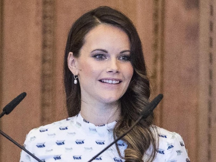 BORGHOLM, SWEDEN - JULY 14:  Prince Carl Philip of Sweden and Princess Sofia of Sweden attend the celebrations of Crown Princess Victoria of Swedens 40th birthday at Borgholm IP on July 14, 2017 in Borgholm, Sweden.  (Photo by Andreas Rentz/Getty Images)