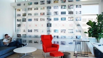 YouTube diakuisi Google tahun 2006 senilai USD 1,65 miliar. (Foto: Huffingtonpost)