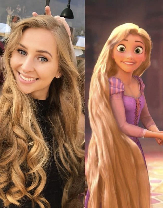 Punya rambut pirang dan panjang, wanita ini seperti Rapunzel di dunia nyata. Apalagi ia juga memiliki warna mata kehijauan. Foto: Buzzfeed