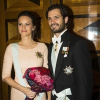 Sofia Hellqvist dinikahi Pangeran Carl Philip dari Swedia. sebelum menikah, Sofia adalah model yang bahkan pernah berpose hampir tanpa busana untuk pemotretan. Foto-foto masa lalu itu pun sempat membuat hubungannya dengan pangeran jadi kontroversi, namun cinta yang membuat Sofia menjadi Putri Swedia yang dicintai rakyatnya kini. Foto: Getty Images