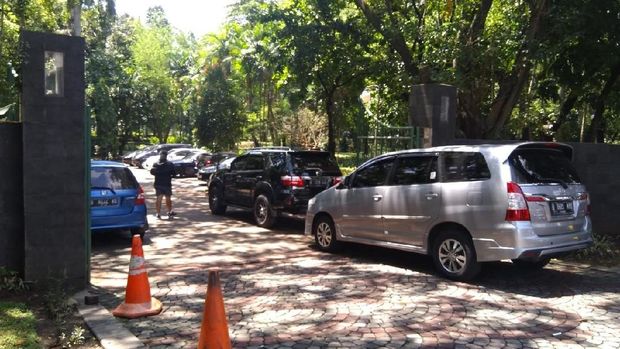 Lokasi mobil Ratna yang diderek