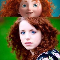 Sama-sama punya rambut keriting merah dan mata biru, wanita ini bisa jadi karakter Merida dalam versi live action. Foto: Buzzfeed