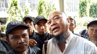 Alumni 212 tetap melaporkan Sukmawati Soekarnoputri ke Bareskrim Polri meski Sukmawati sudah minta maaf. Puisi Ibu Indonesia karya Sukmawati itu dinilai mencederai ajaran Islam (Dok. detikcom)