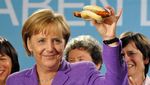 Angela Merkel, Wanita Paling Berpegaruh di Dunia Ternyata Doyan Makan Kebab
