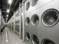 Wujud Gudang Data 2,2 Miliar Pengguna Facebook