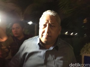 Petinggi Rohde and Schwarz Bungkam Usai Diperiksa KPK