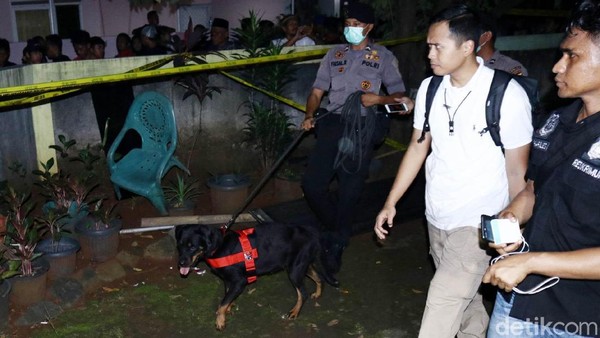 Anjing Pelacak Dikerahkan untuk Endus Jejak Pelaku Penyanderaan