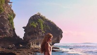 Pamela juga pernah berkunjung ke Bali. Itu bisa dilihat dari tag lokasi foto yang dicantumkannya. (Pamela Reif/Instagram)