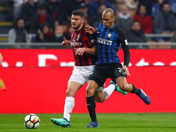 Foto: Derby Milan Tanpa Pemenang