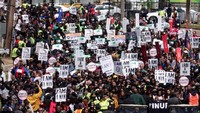 Martin Luther King dikenal sebagai aktivis radikal yang terus mengampanyekan antikekerasan. Selain itu, dia juga berkampanye tentang kemiskinan, ketimpangan pendapatan, dan perang AS di luar negeri. (Foto: REUTERS/Karen Pulfer Focht)