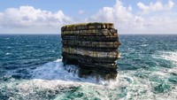 Selanjutnya adalah Irlandia, jumlah turis yang datang ke sana yakni 10,4 juta. Berbanding jauh dengan jumlah penduduknya, hanya 4,8 juta (Instagram)