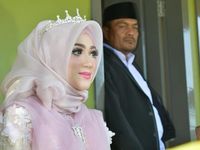 Woman Lhokseumawe
