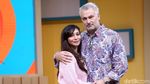 Sudah Sah! Baby Margaretha dan Suami Pamer Kemesraan