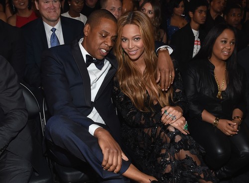 CLEVELAND, OH - NOVEMBER 04:  (L-R) Beyonce and and Jay Z perform on stage during a Get Out The Vote concert in support of Hillary Clinton at Wolstein Center on November 4, 2016 in Cleveland, Ohio. With less than a week to go until election day, Hillary Clinton is campaigning in Pennsylvania, Ohio and Michigan.  (Photo by Duane Prokop/Getty Images)