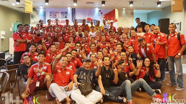 Pengesahan 17 cabang baru dalam rapat  anggota istimewa (RAI) AXIC yang digelar di Malang, Jawa Timur. 