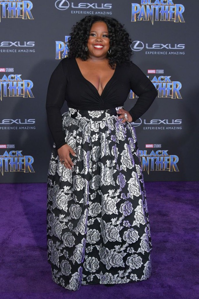 Pada 2015, bintang Glee Amber Riley memberikan dukungannya pada blogger Gabi Fresh di Twitter yang kesulitan mencari pakaian untuk perempuan bertubuh tambun. Ia pun mengaku pernah mengalami pengalaman serupa. (Foto: Getty Images)
