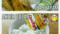 Sama-sama nasi ayam nih. Tapi di awal bulan makannya nasi ayam sungguhan sementara akhir bulan makan nasi campur bubuk penyedap rasa ayam. Foto: Istimewa