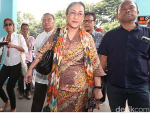 Kontroversi Sukmawati: Kidung Ibu Pertiwi hingga Bandingkan Sukarno-Nabi