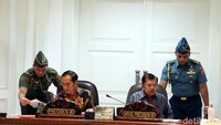  Salah satu targetnya adalah penurunan stunting pada anak usia di bawah 2 tahun dari 32,9% menjadi 28% pada 2019. 
