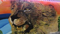 Foto: Tak semua seniman bisa berpastisipasi untuk mengerjakan mural. Karena bentuk dan filosofi mural menjadi bagian penting dari penyeleksian. Ini adalah mural lambang Singapura. (Bonauli/detikTravel)