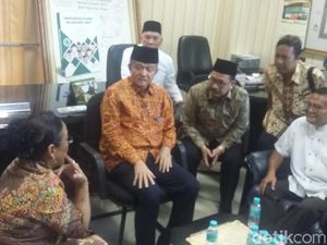 Puisi Jadi Kontroversi, Sukmawati Datangi Kantor MUI
