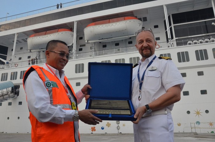 Perdana di Sumatera Utara, Kapal Pesiar Bawa 500 Turis