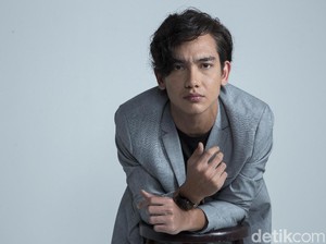Kado Romantis Adipati untuk Vanesha ala Ditto dan Ayudia Bing Slamet
