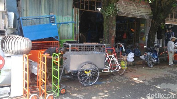 Nasib Sentra Logam Bugangan Semarang yang Dulu Pernah Jaya