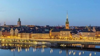 Nekat Bikin Sauna Terapung, 5 Turis Jerman Malah Terdampar di Pulau