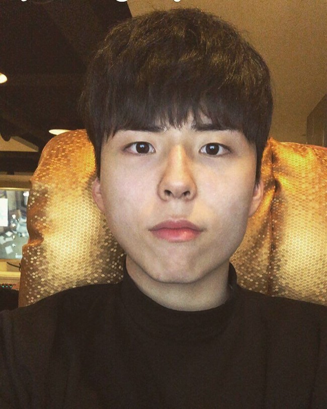 Kim Min Seo sebenarnya adalah siswa SMA berusia 17 tahun dari sekolah Sindo di Busan, Korea Selatan. Foto: Instagram