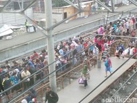 Stasiun Duri Masih Horor, Apa Rencana Menhub?