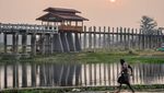 Foto: Jembatan Kayu Terpanjang Sedunia Ada di Asia Tenggara?