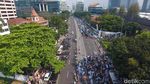 Foto: Lautan Massa Demo Sukmawati di Depan Bareskrim