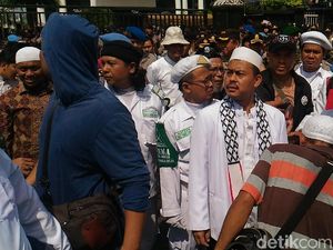 PA 212: Kami Maafkan Sukmawati, Tapi Tetap Dihukum
