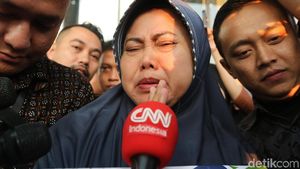 Anggota DPRD Kota Malang Ini Menangis Saat Ditahan KPK