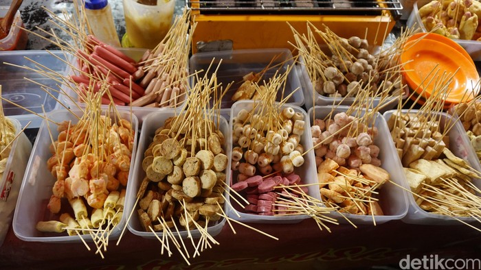 Di BKT Jakarta Timur Ada Yakitori, Telur Gulung hingga ...